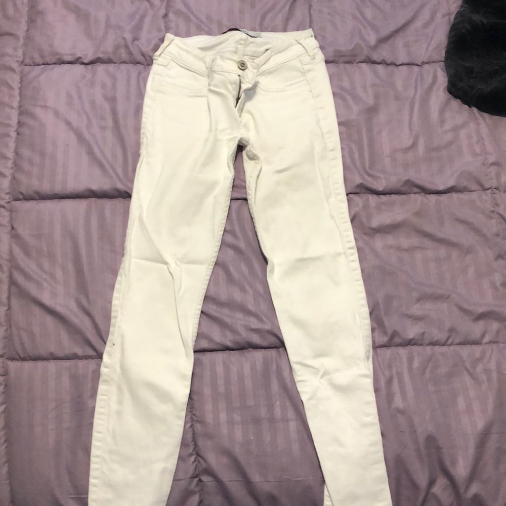 Hollister White skinny jeans